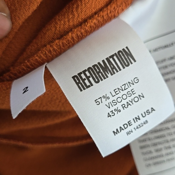 Reformation Women’s Long-Sleeve Tie-Neck A-Line Dress in Rust Size 2 - Picture 9 of 10